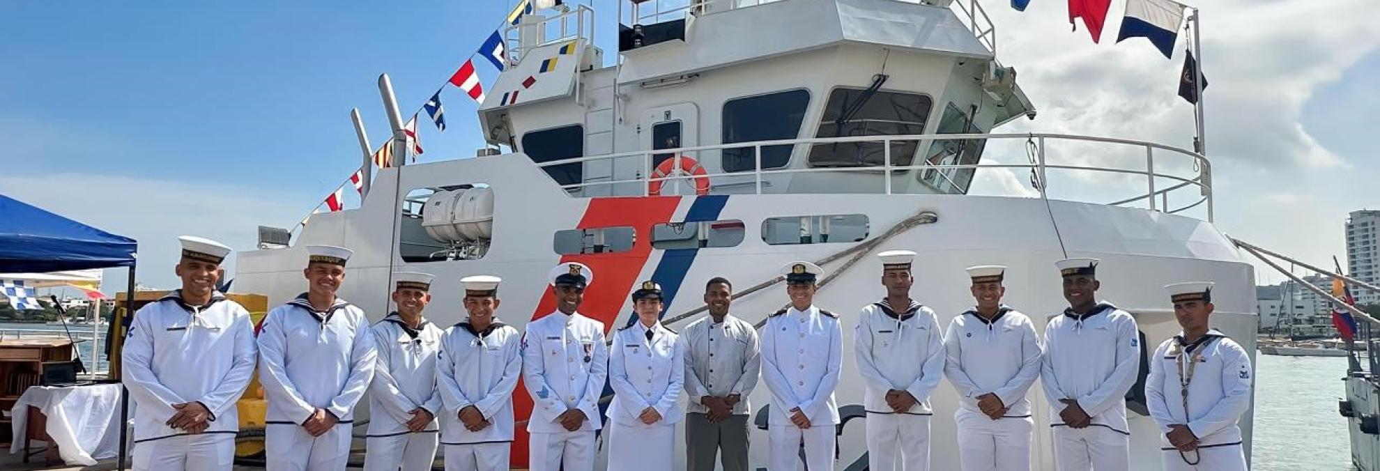 Una mujer asume por primera vez el comando del buque ARC “Isla Albuquerque”