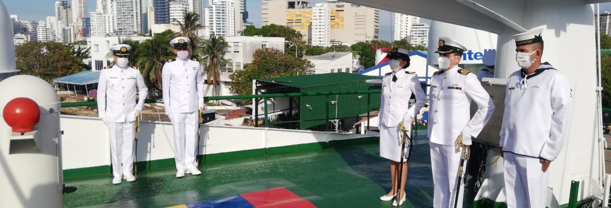 Ceremonia de ascensos en el ARC Providencia de Dimar