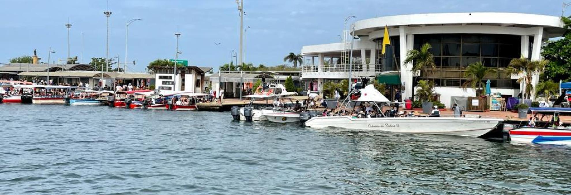 Muelle La Bodeguita, lugar autorizado para el transporte público de pasajeros hacia las Islas del Rosario y San Bernardo