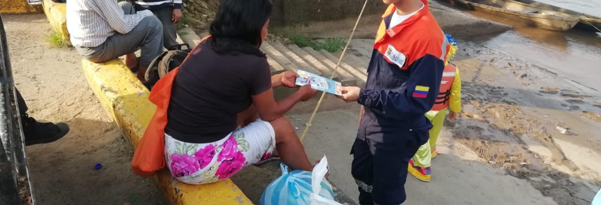 En Puerto Leguízamo: cuida tu vida, navega seguro