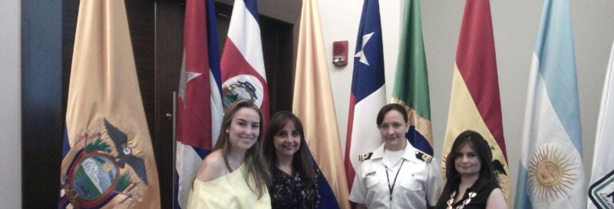 Representantes de Dimar en el Seminario sobre el rol de la mujer en cargos gerenciales, en Panamá. 