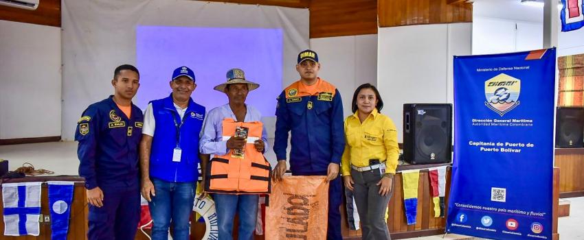 Dimar acompañó a las comunidades de la alta Guajira en la celebración del día de la Armonía con el mar